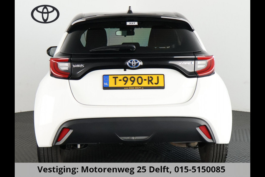 Toyota Yaris 1.5 HYBRID DYNAMIC-PACK BI-TONE AUTOMAAT BIJNA 2021. NAVI.CAMERA.LMV.CRUISE GARANTIE TOT 10-2030