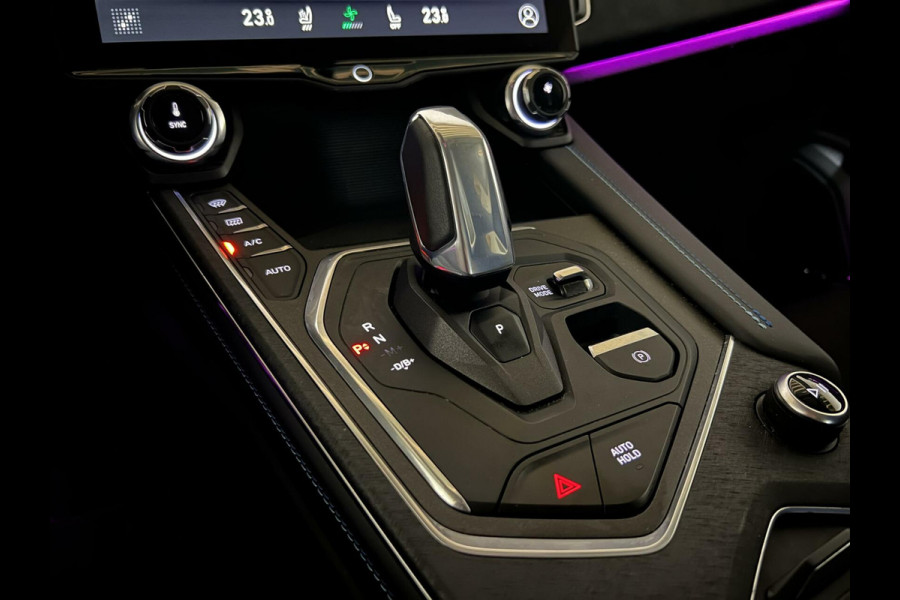 Lynk & Co 01 1.5 Plug-in Pano 360°  Sfeerverlichting NAP