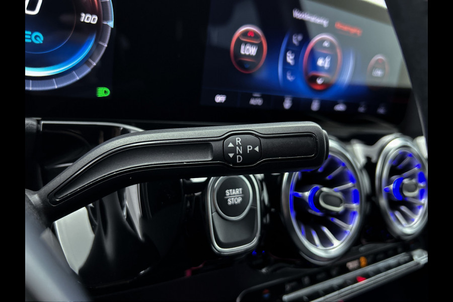 Mercedes-Benz EQA 250 Business Solution AMG 67 kWh | MBUX wide screen | Navigatie | 5 spaaks lichtmetalen velgen | Parking support | Camera | Inclusief 24 maanden MB Certified garantie voor Europa.