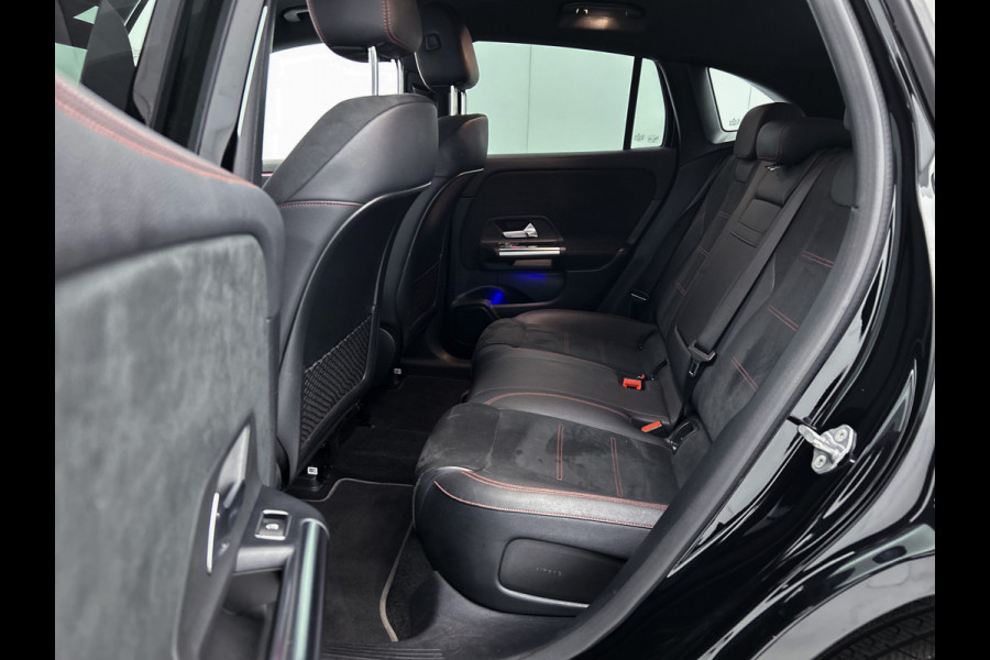 Mercedes-Benz EQA 250 Business Solution AMG 67 kWh | MBUX wide screen | Navigatie | 5 spaaks lichtmetalen velgen | Parking support | Camera | Inclusief 24 maanden MB Certified garantie voor Europa.
