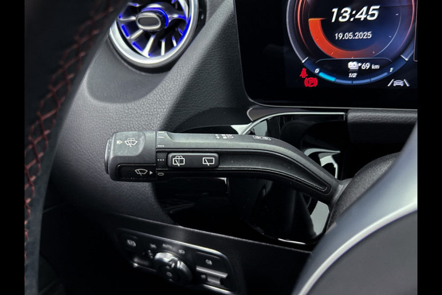 Mercedes-Benz EQA 250 Business Solution AMG 67 kWh | MBUX wide screen | Navigatie | 5 spaaks lichtmetalen velgen | Parking support | Camera | Inclusief 24 maanden MB Certified garantie voor Europa.