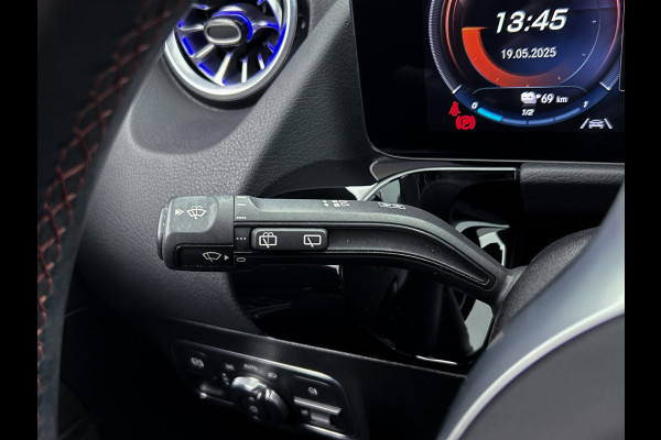 Mercedes-Benz EQA 250 Business Solution AMG 67 kWh | MBUX wide screen | Navigatie | 5 spaaks lichtmetalen velgen | Parking support | Camera | Inclusief 24 maanden MB Certified garantie voor Europa.