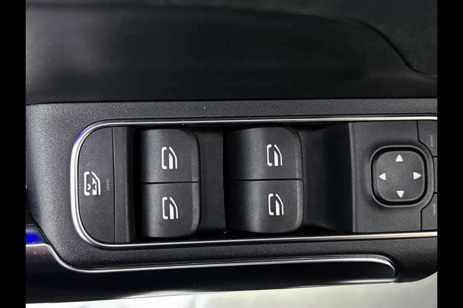 Mercedes-Benz EQA 250 Business Solution AMG 67 kWh | MBUX wide screen | Navigatie | 5 spaaks lichtmetalen velgen | Parking support | Camera | Inclusief 24 maanden MB Certified garantie voor Europa.