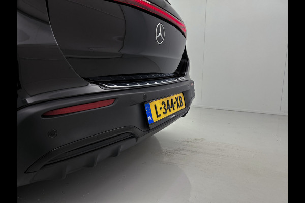Mercedes-Benz EQA 250 Business Solution AMG 67 kWh | MBUX wide screen | Navigatie | 5 spaaks lichtmetalen velgen | Parking support | Camera | Inclusief 24 maanden MB Certified garantie voor Europa.