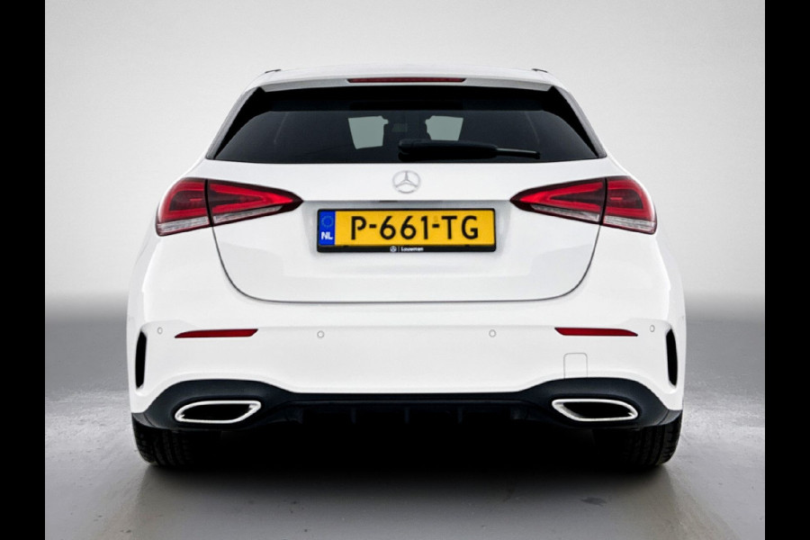 Mercedes-Benz A-Klasse 180 Premium Plus Panoramadak | elct. bedienbare voor stoelen met memory | Navigatie | Parking support met camera achter | Inclusief 24 maanden MB Certified garantie voor Europa