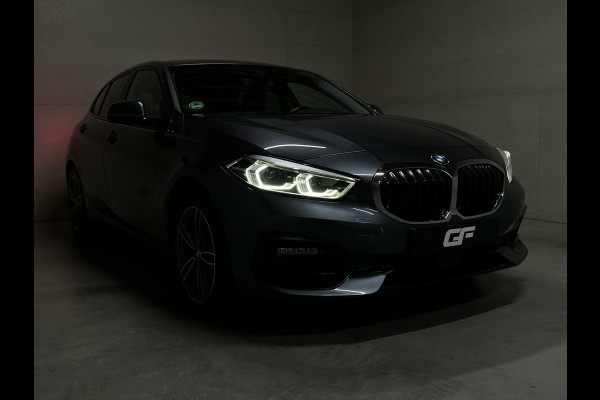 BMW 1-serie 118i Sport Navi Cruise CarPlay Sfeerver Trek NAP