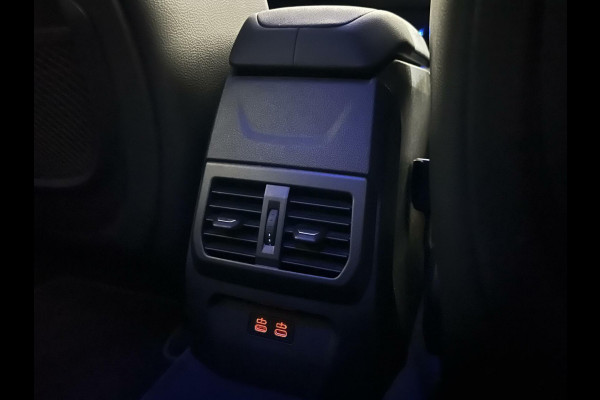BMW 1-serie 118i Sport Navi Cruise CarPlay Sfeerver Trek NAP