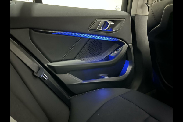 BMW 1-serie 118i Sport Navi Cruise CarPlay Sfeerver Trek NAP