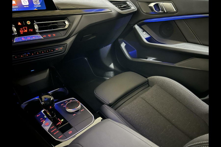 BMW 1-serie 118i Sport Navi Cruise CarPlay Sfeerver Trek NAP