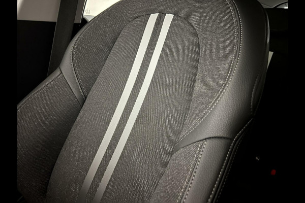 BMW 1-serie 118i Sport Navi Cruise CarPlay Sfeerver Trek NAP