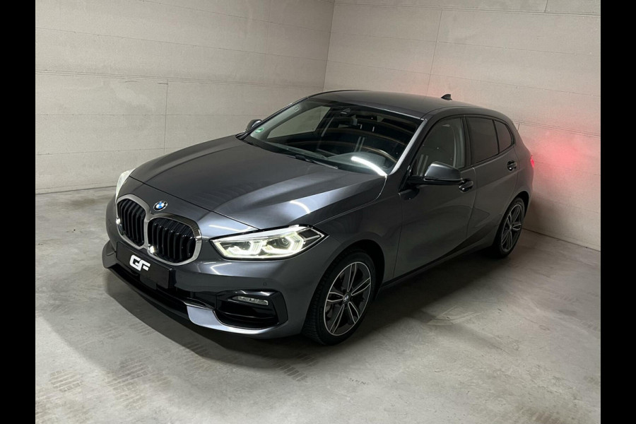 BMW 1-serie 118i Sport Navi Cruise CarPlay Sfeerver Trek NAP