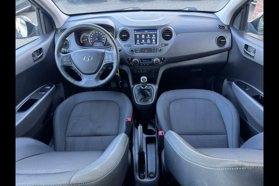 Hyundai i10 1.2i 87pk CarPlay Stoelvw CruiseC Stuurvw Navi