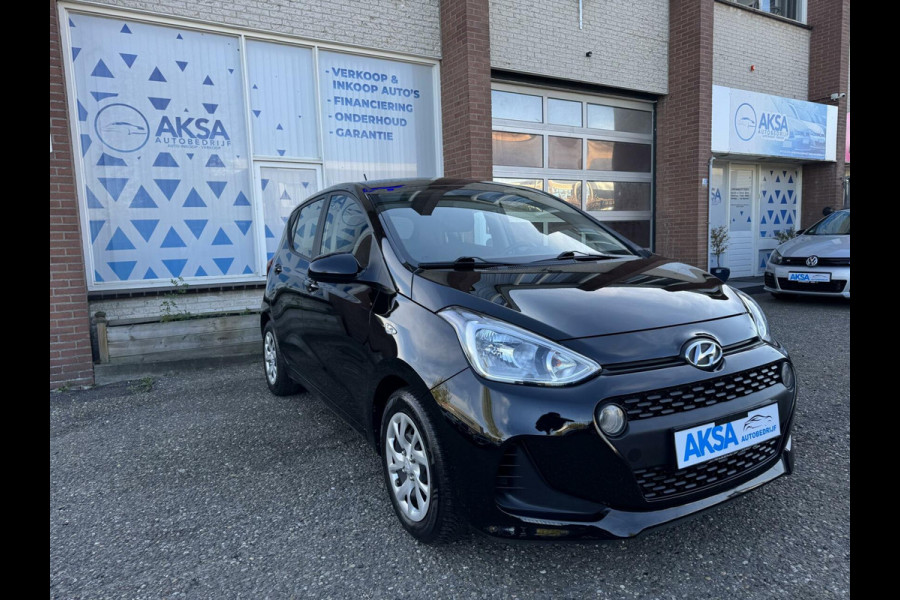 Hyundai i10 1.2i 87pk CarPlay Stoelvw CruiseC Stuurvw Navi