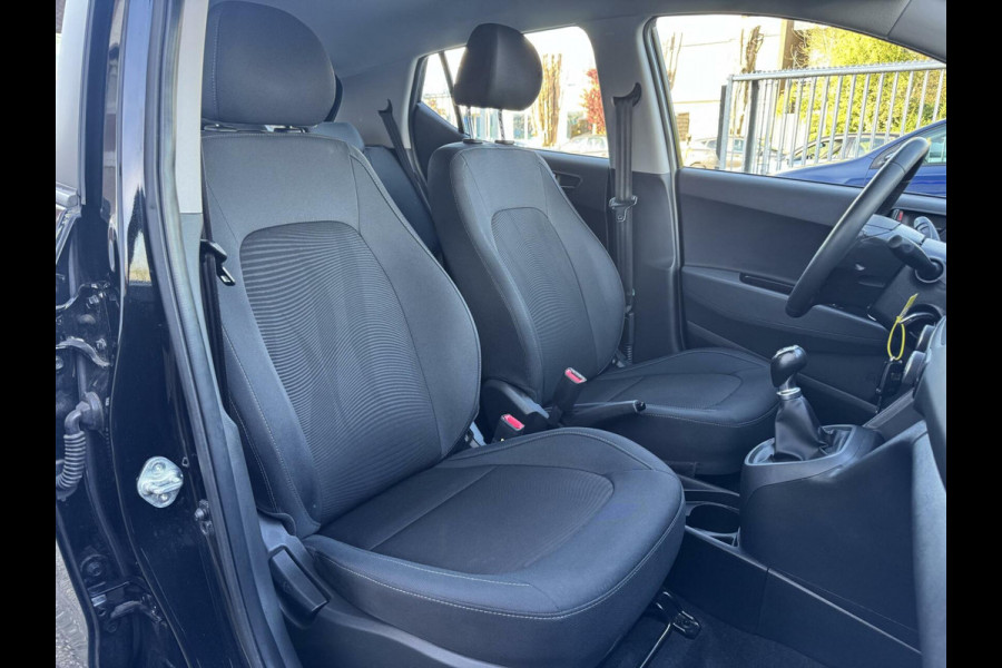 Hyundai i10 1.2i 87pk CarPlay Stoelvw CruiseC Stuurvw Navi