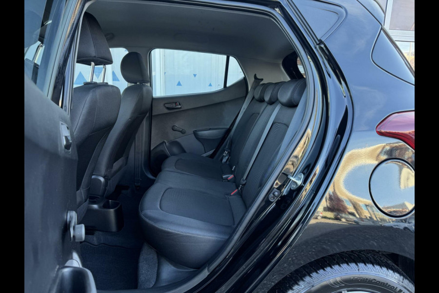 Hyundai i10 1.2i 87pk CarPlay Stoelvw CruiseC Stuurvw Navi