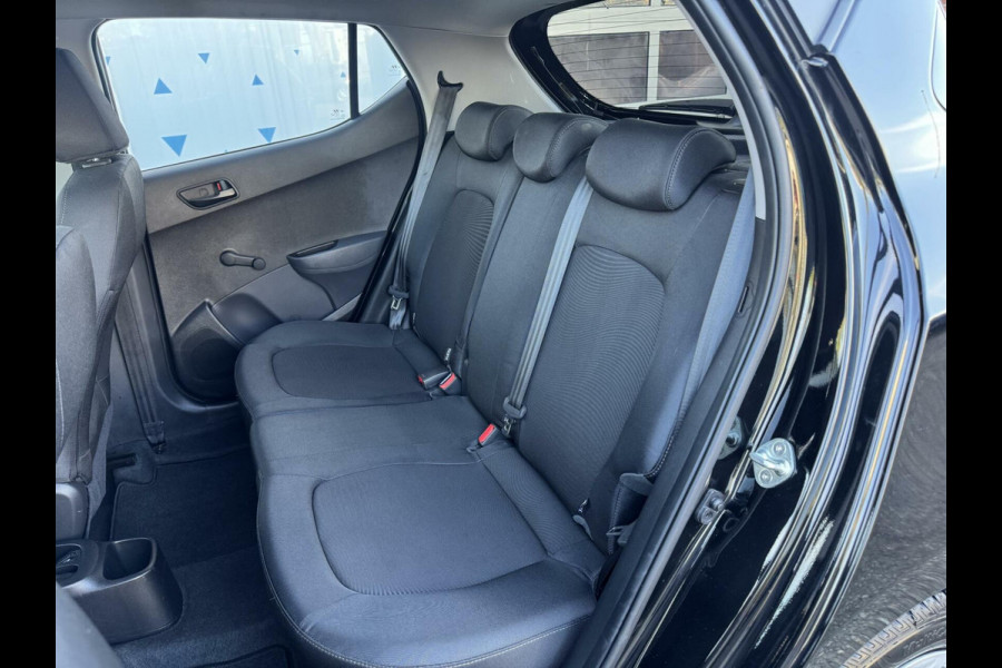 Hyundai i10 1.2i 87pk CarPlay Stoelvw CruiseC Stuurvw Navi