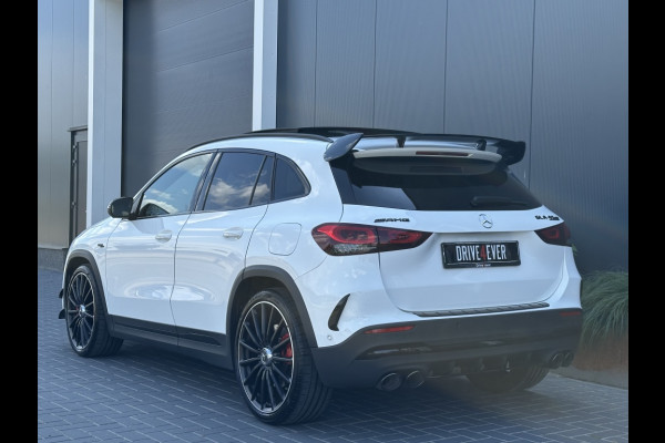 Mercedes-Benz GLA AMG 45 S 4MATIC+ M2023 PANO SCHAALSTOELEN 360 CAMERA
