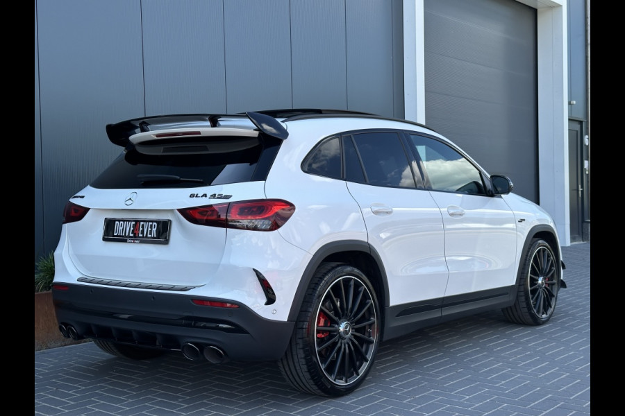 Mercedes-Benz GLA AMG 45 S 4MATIC+ M2023 PANO SCHAALSTOELEN 360 CAMERA