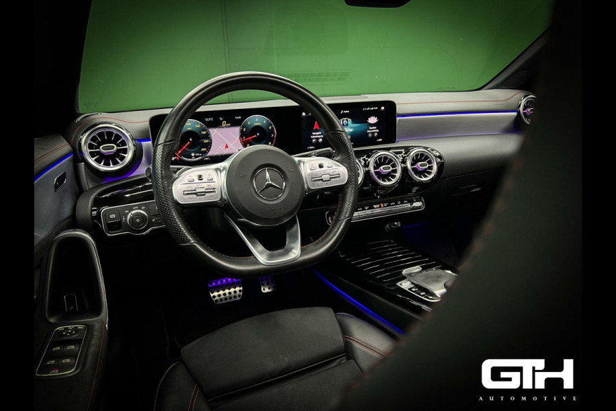 Mercedes-Benz CLA-Klasse 180 AMG | Camera | Pano | Sfeer | Nap