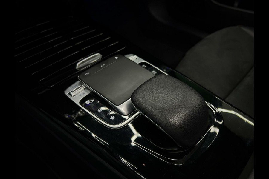 Mercedes-Benz CLA-Klasse 180 AMG | Camera | Pano | Sfeer | Nap