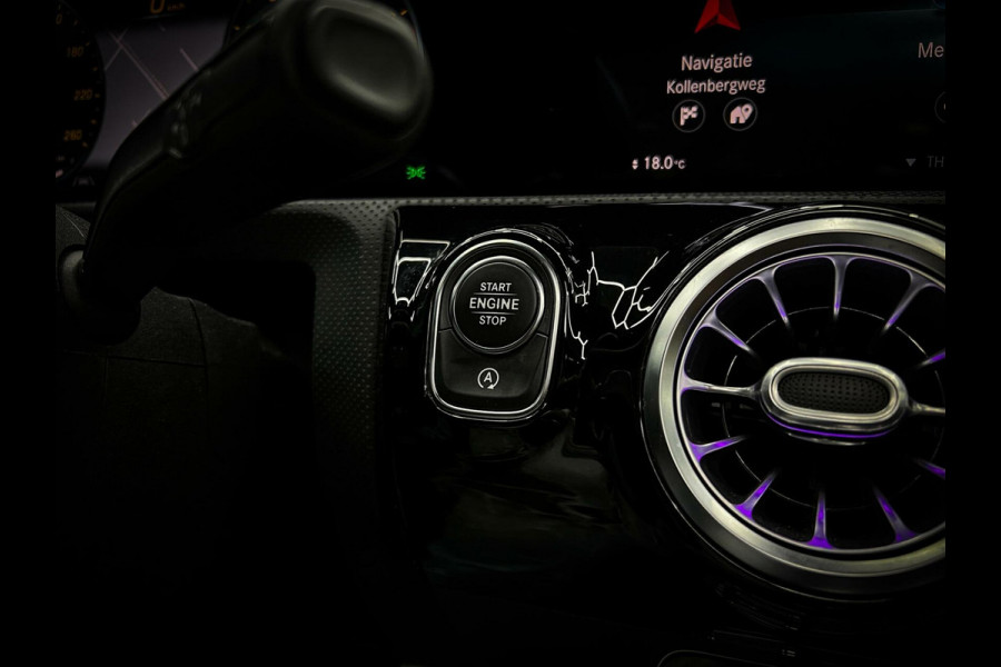 Mercedes-Benz CLA-Klasse 180 AMG | Camera | Pano | Sfeer | Nap