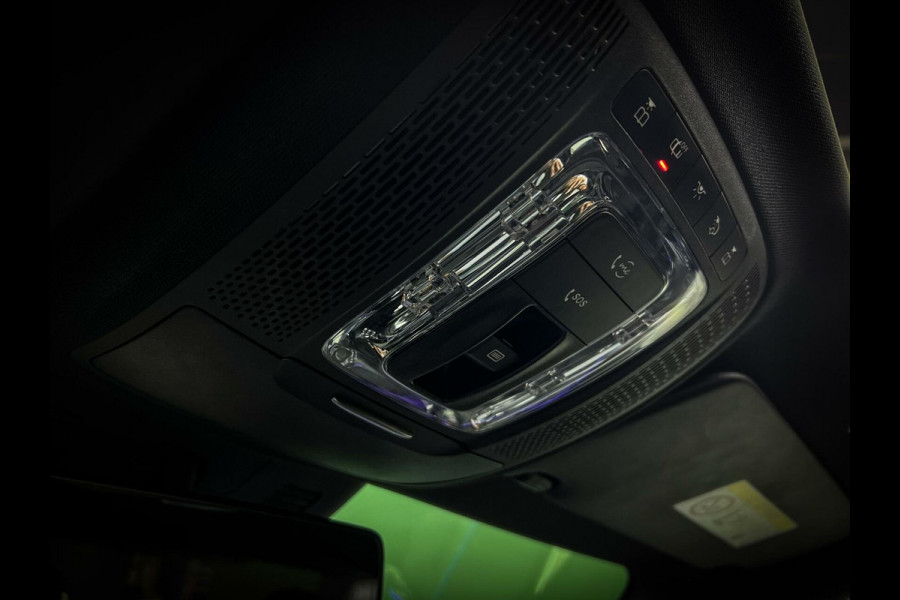 Mercedes-Benz CLA-Klasse 180 AMG | Camera | Pano | Sfeer | Nap