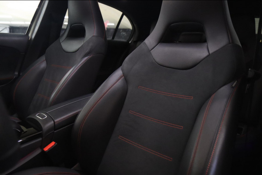 Mercedes-Benz A-Klasse 180 AMG PANODAK/CAMERA/STOELV/CARPLAY/VOL
