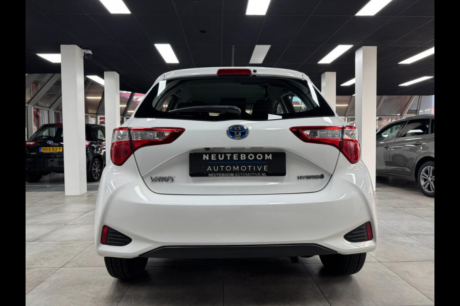 Toyota Yaris 1.5 Hybrid Team Duitsland | Lane | Cam | Clima|