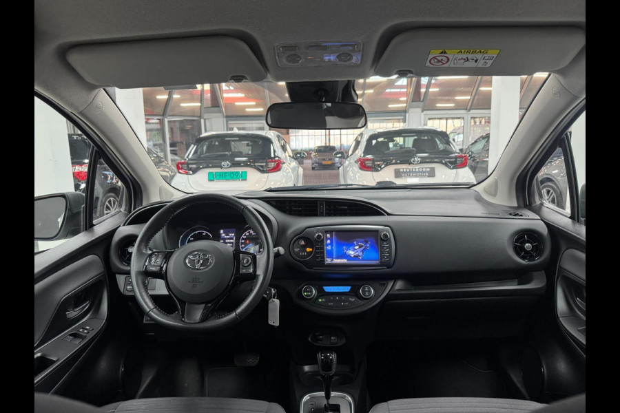 Toyota Yaris 1.5 Hybrid Team Duitsland | Lane | Cam | Clima|