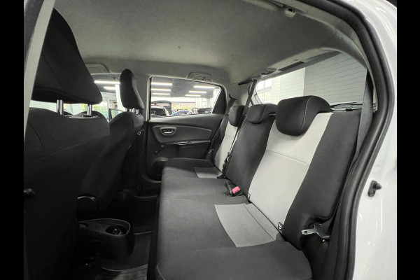 Toyota Yaris 1.5 Hybrid Team Duitsland | Lane | Cam | Clima|