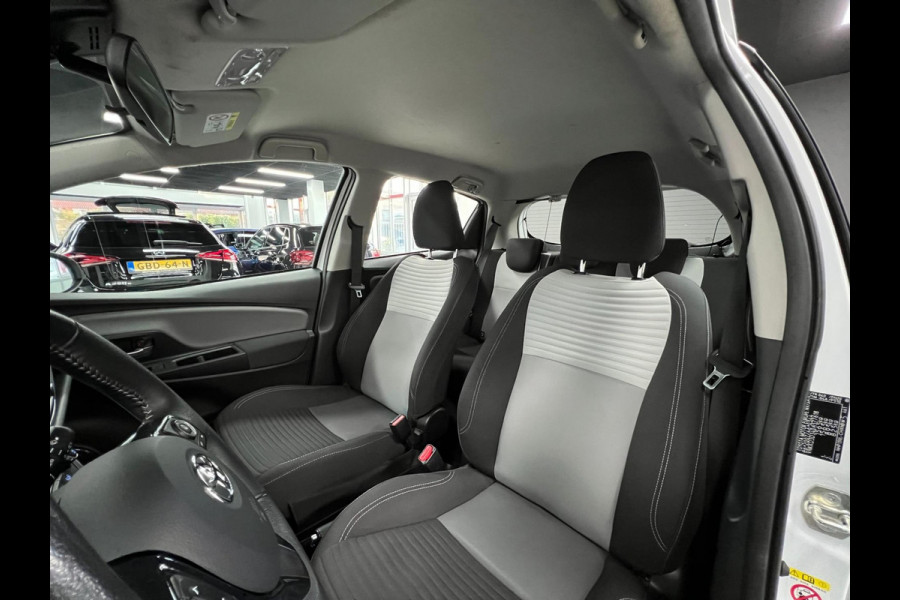 Toyota Yaris 1.5 Hybrid Team Duitsland | Lane | Cam | Clima|