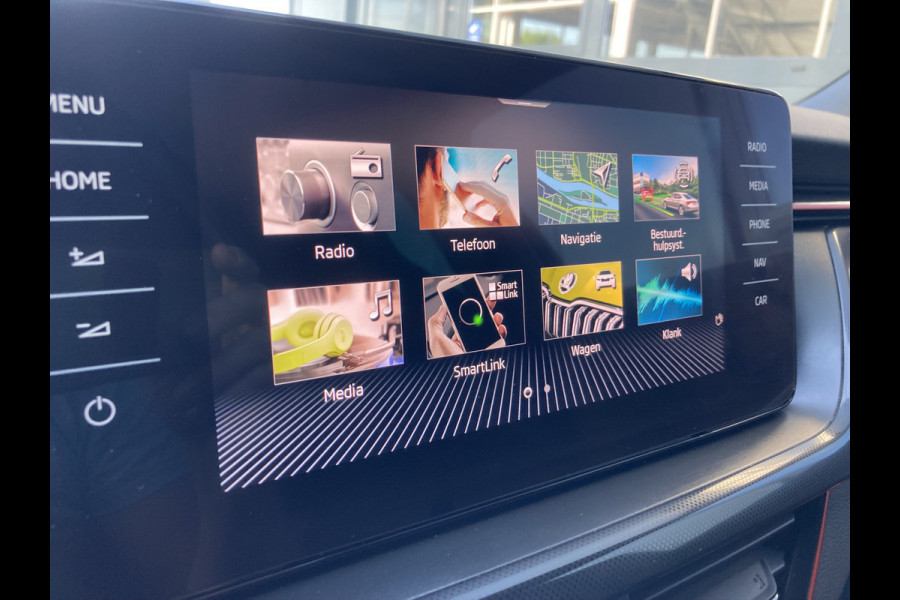 Škoda SCALA 1.0 TSi 110pk DSG Sport Business NAVI/VIRTUAL/CARPLAY/PDC/WINTERPACK