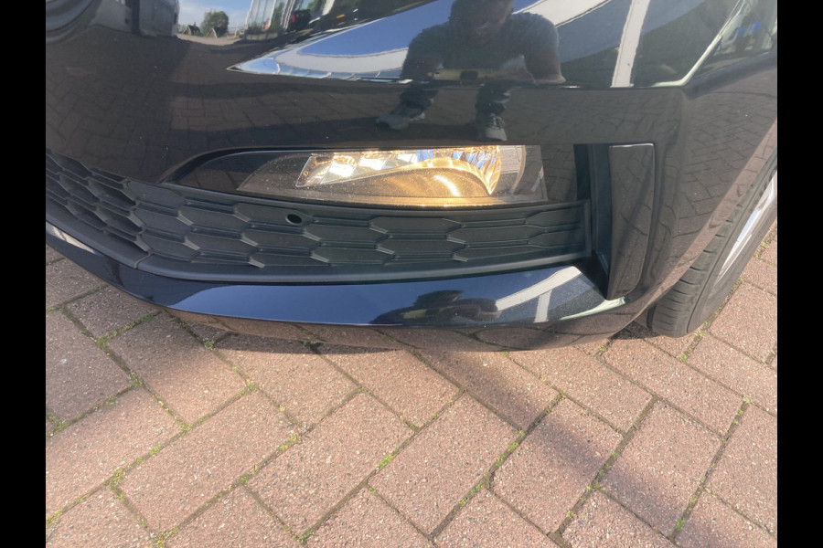 Škoda SCALA 1.0 TSi 110pk DSG Sport Business NAVI/VIRTUAL/CARPLAY/PDC/WINTERPACK