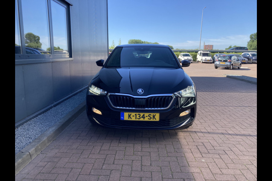 Škoda SCALA 1.0 TSi 110pk DSG Sport Business NAVI/VIRTUAL/CARPLAY/PDC/WINTERPACK