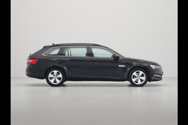 Škoda Superb Combi 1.4 TSI iV 218pk Ambition Trekhaak Navigatie Virtual Cockpit Stoelverwarming Carplay 37