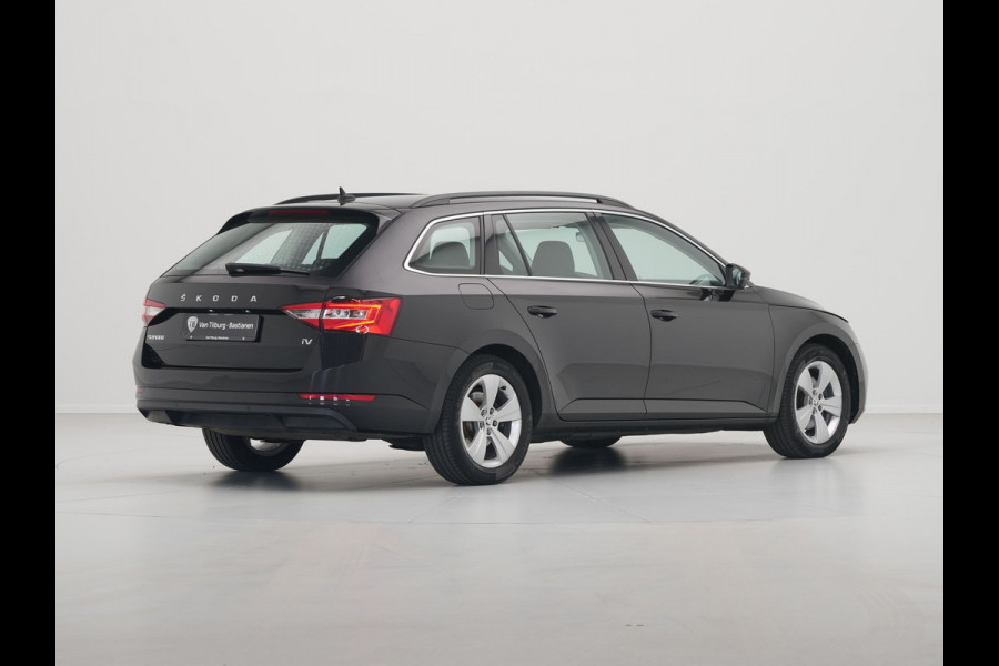 Škoda Superb Combi 1.4 TSI iV 218pk Ambition Trekhaak Navigatie Virtual Cockpit Stoelverwarming Carplay 37