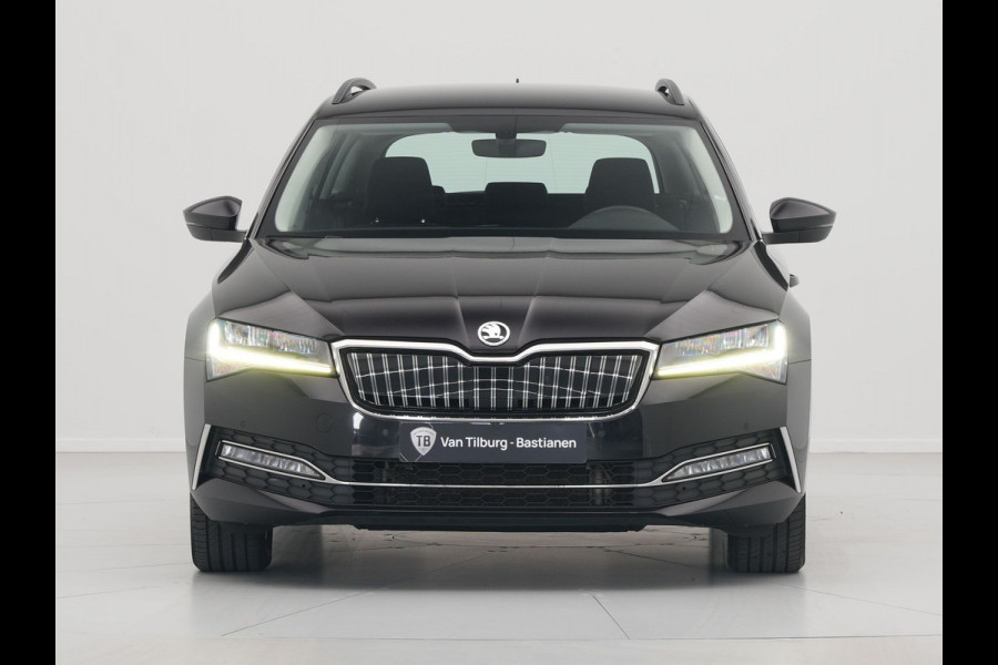 Škoda Superb Combi 1.4 TSI iV 218pk Ambition Trekhaak Navigatie Virtual Cockpit Stoelverwarming Carplay 37