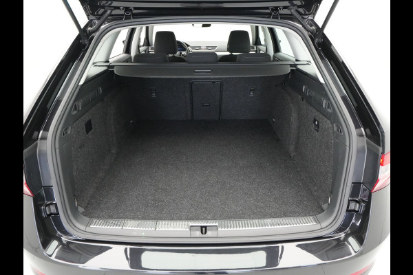 Škoda Superb Combi 1.4 TSI iV 218pk Ambition Trekhaak Navigatie Virtual Cockpit Stoelverwarming Carplay 37