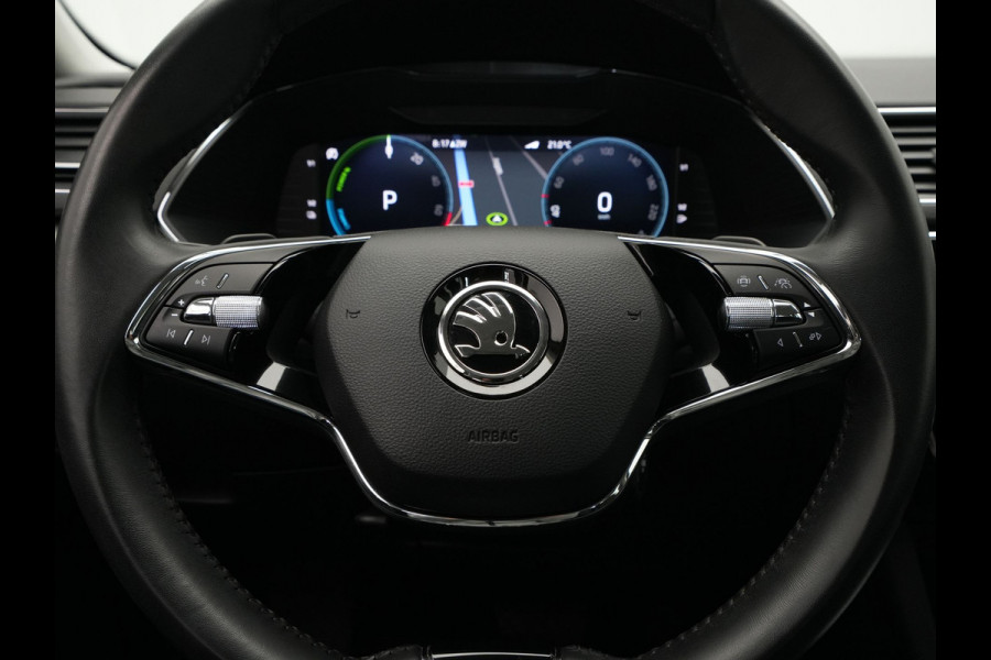 Škoda Superb Combi 1.4 TSI iV 218pk Ambition Trekhaak Navigatie Virtual Cockpit Stoelverwarming Carplay 37