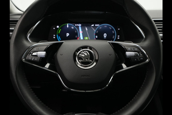 Škoda Superb Combi 1.4 TSI iV 218pk Ambition Trekhaak Navigatie Virtual Cockpit Stoelverwarming Carplay 37