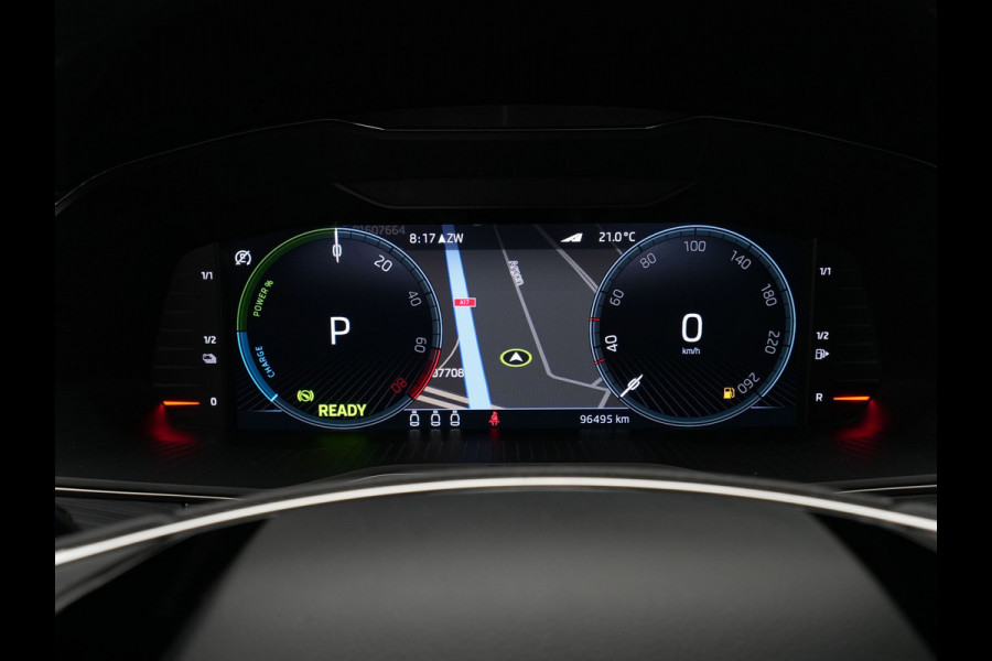 Škoda Superb Combi 1.4 TSI iV 218pk Ambition Trekhaak Navigatie Virtual Cockpit Stoelverwarming Carplay 37