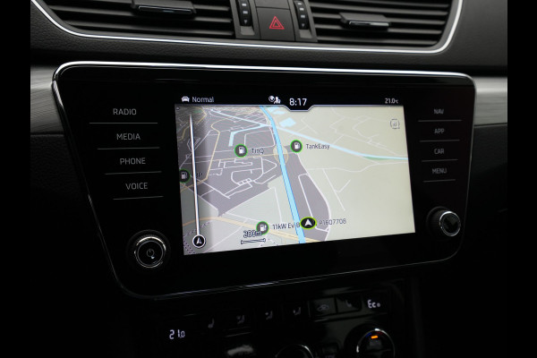 Škoda Superb Combi 1.4 TSI iV 218pk Ambition Trekhaak Navigatie Virtual Cockpit Stoelverwarming Carplay 37