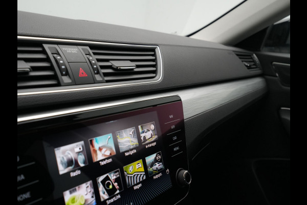 Škoda Superb Combi 1.4 TSI iV 218pk Ambition Trekhaak Navigatie Virtual Cockpit Stoelverwarming Carplay 37