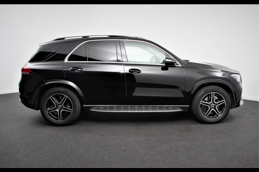 Mercedes-Benz GLE 350 e AMG 4-MATIC leder adaptive Cruise Control Burmester Audio Panorama dak 20 Inch Lichtmetalen Velgen Trekhaak