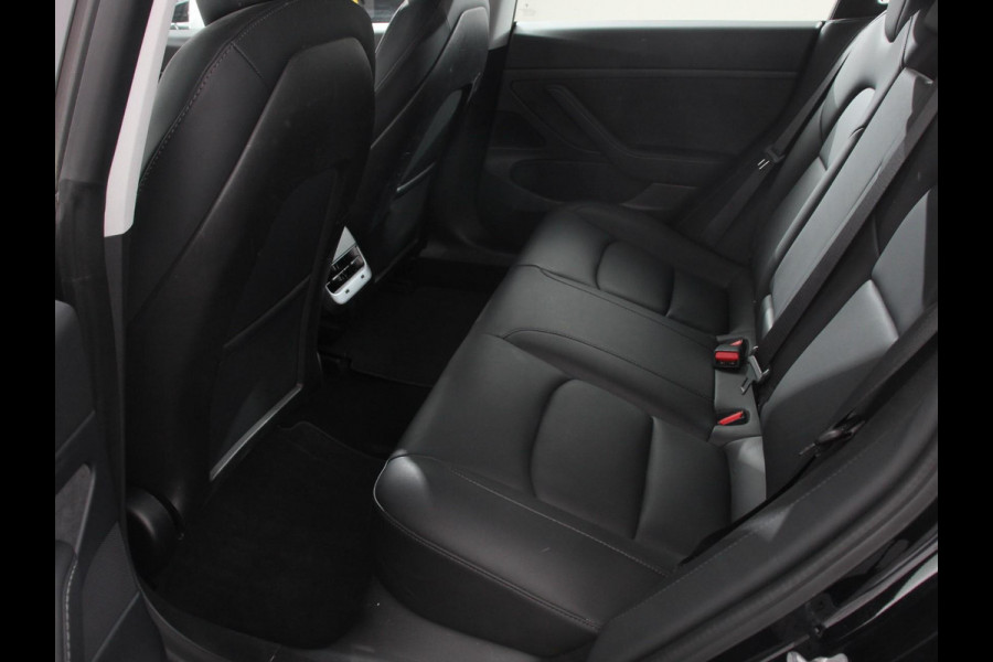 Tesla Model 3 Standard RWD Plus 60 kWh Autopilot Premium Connectivity Leder Panoramadak PDC VA + Camera
