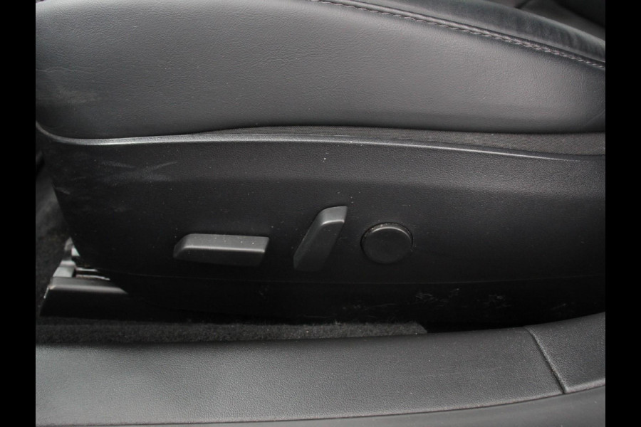 Tesla Model 3 Standard RWD Plus 60 kWh Autopilot Premium Connectivity Leder Panoramadak PDC VA + Camera