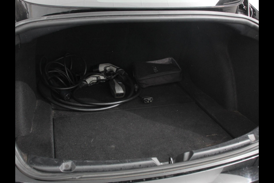 Tesla Model 3 Standard RWD Plus 60 kWh Autopilot Premium Connectivity Leder Panoramadak PDC VA + Camera