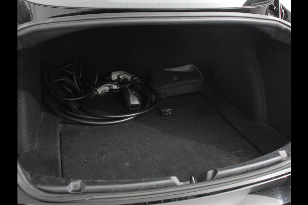 Tesla Model 3 Standard RWD Plus 60 kWh Autopilot Premium Connectivity Leder Panoramadak PDC VA + Camera