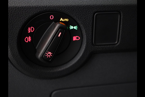 Volkswagen T-Cross 1.0 TSI R-Line Ext/ 110PK DSG (Automaat) | Digitaal dashboard | Stoelverwarming | Navigatie |