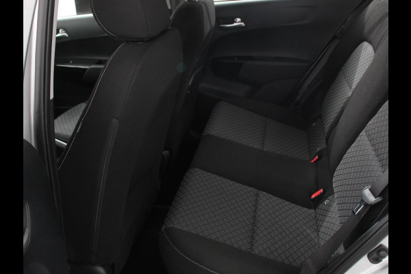 Kia Picanto 1.0 DPI Automaat DynamicLine Kia Picanto 1.0 DPI DynamicLine | Navigatie | |Apple Carplay/Android auto | Airco | Camera | DAB | Lichtmetalen velgen | Bluetooth
